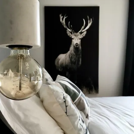 فندق مبيت وإفطار La Piece Montee *